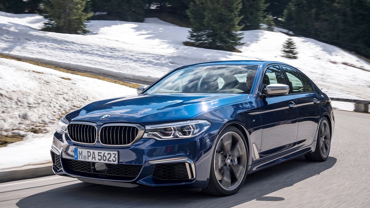 BMW M550i xDrive 